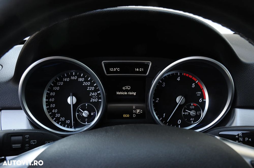 Mercedes-Benz ML 350 BlueTEC 4MATIC Aut - 17