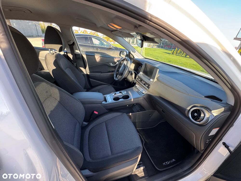 Hyundai Kona 39kWh Modern - 7