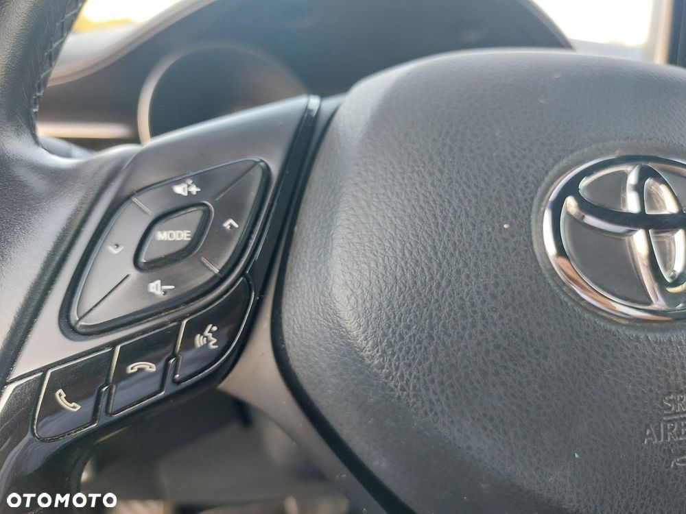 Toyota C-HR 1.8 Hybrid Premium - 24
