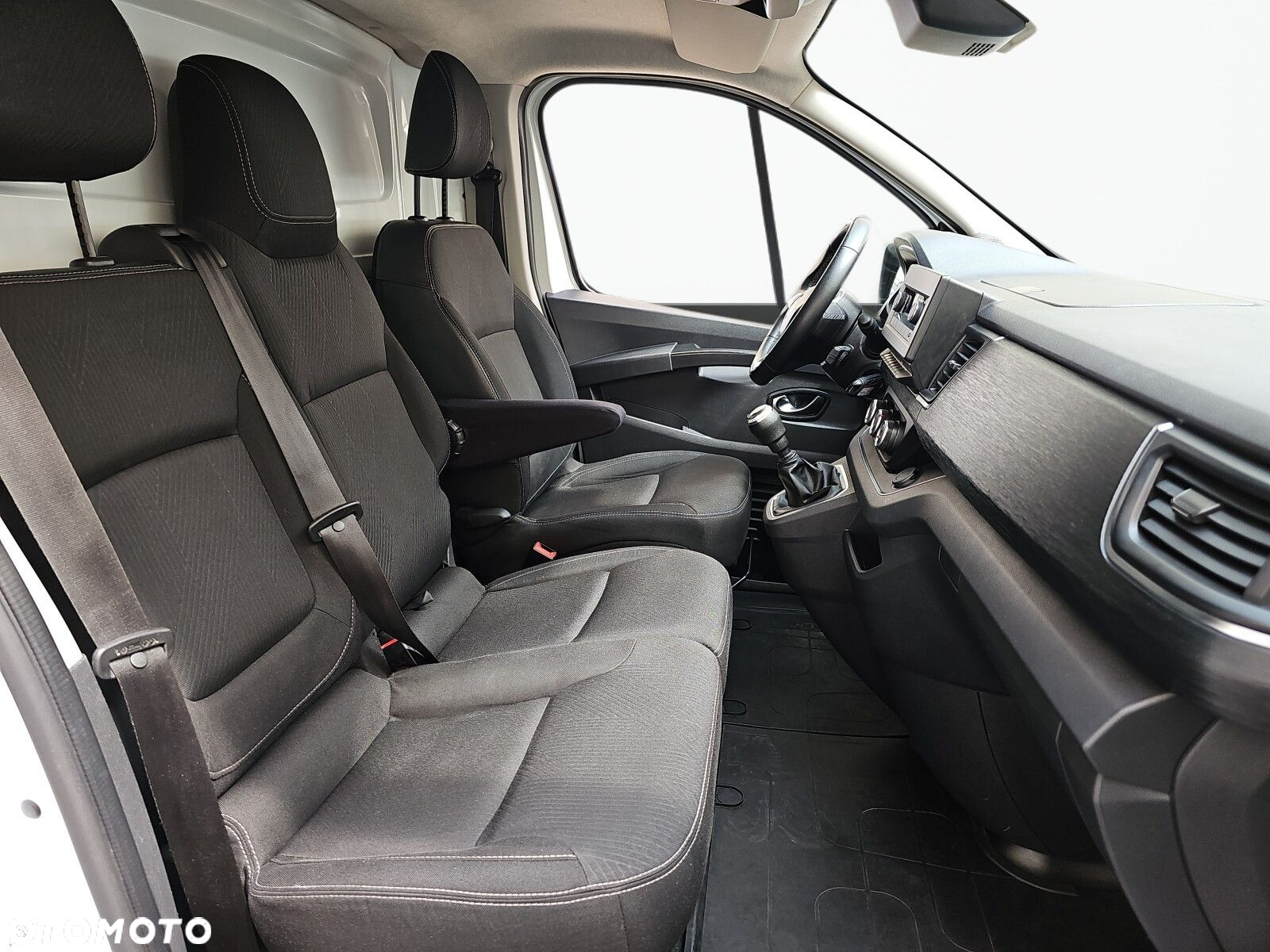 Renault Trafic - 15