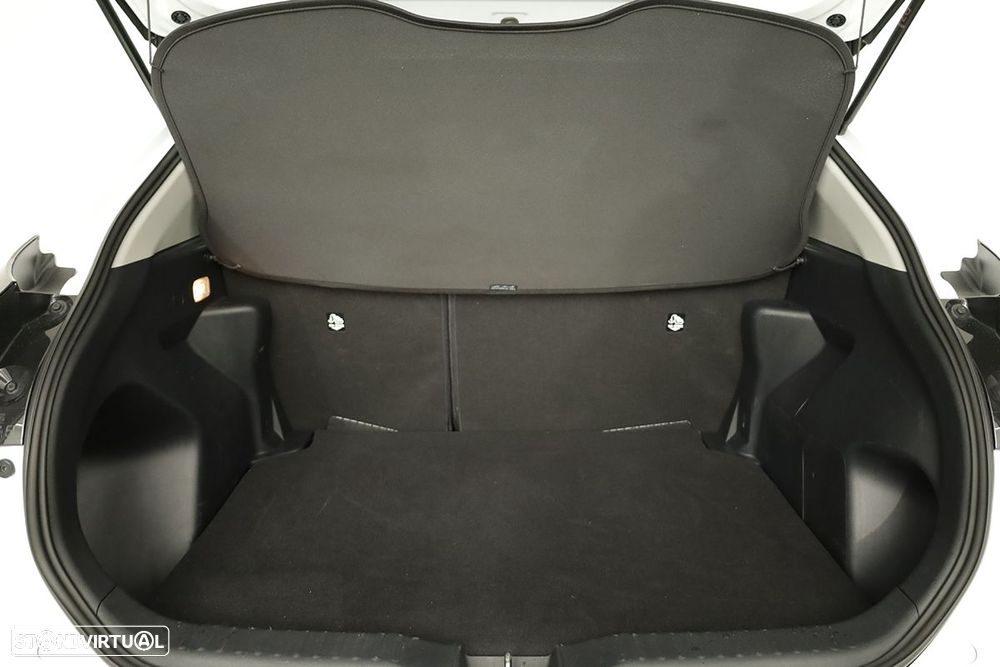 Toyota Yaris Cross 1.5 HDF Comfort - 22