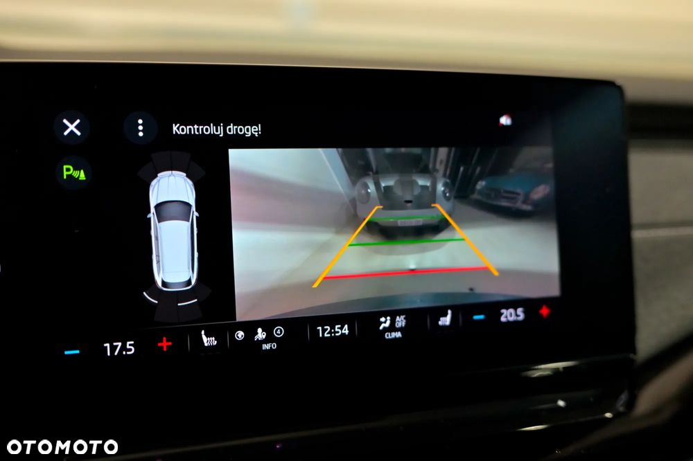 Skoda Octavia 2.0 TDI Style DSG - 32