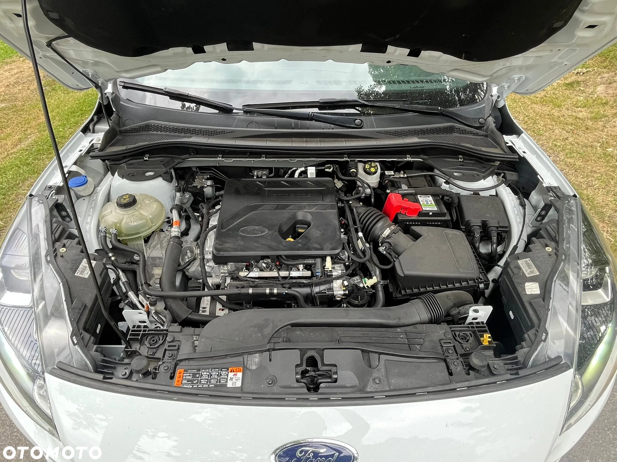 Ford Kuga - 24