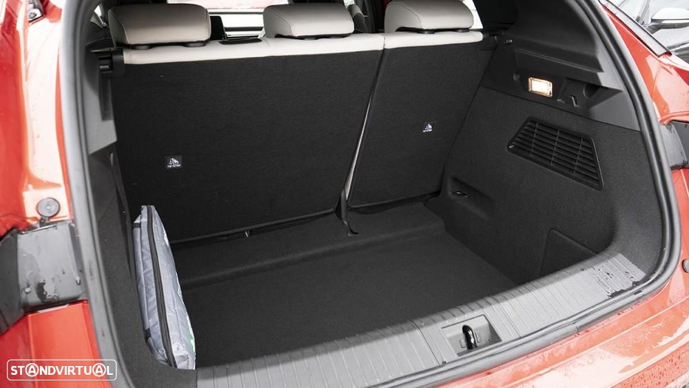 Renault Mégane E-Tech EV60 Iconic Autonomia Conforto - 13