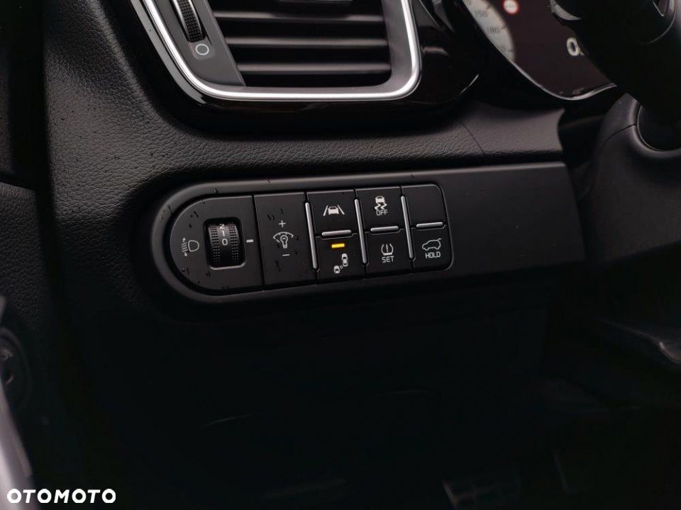 Kia ProCeed - 26