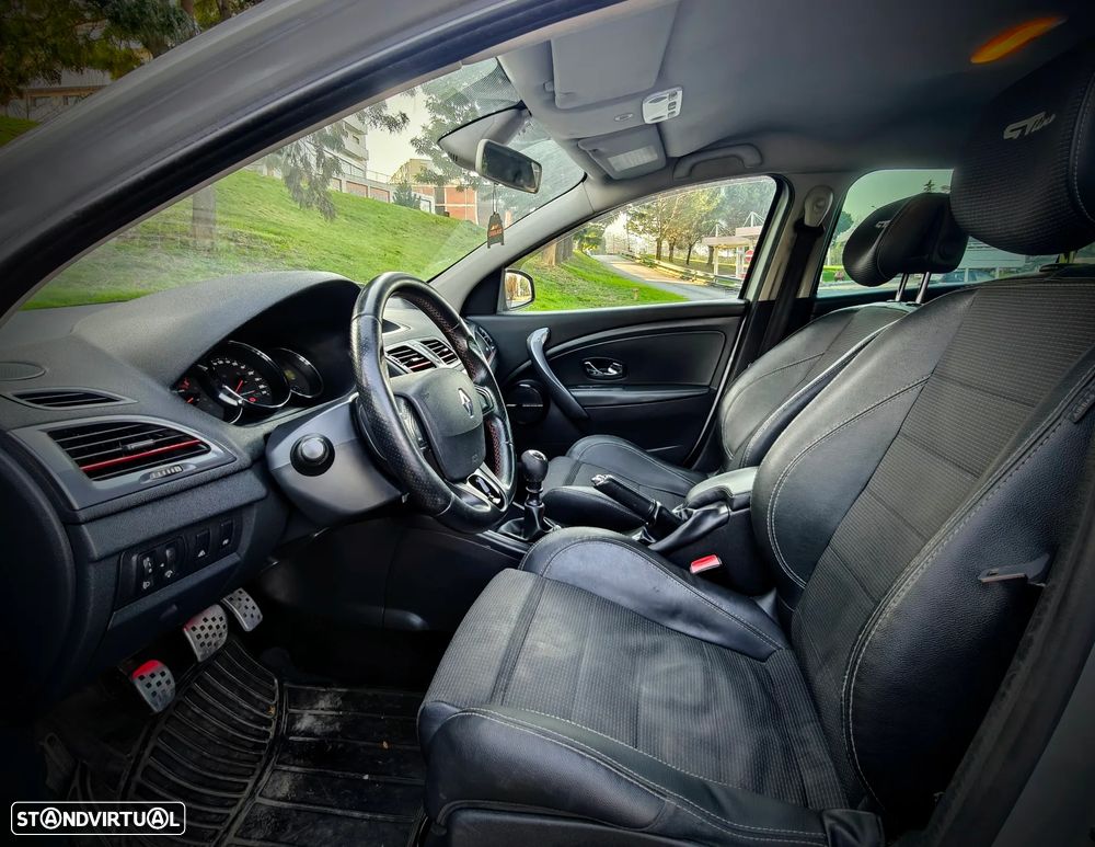 Renault Mégane Sport Tourer 1.5 dCi GT Line - 6