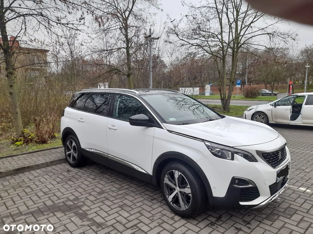 Peugeot 5008 1.2 PureTech Allure S&S EAT8 - 11