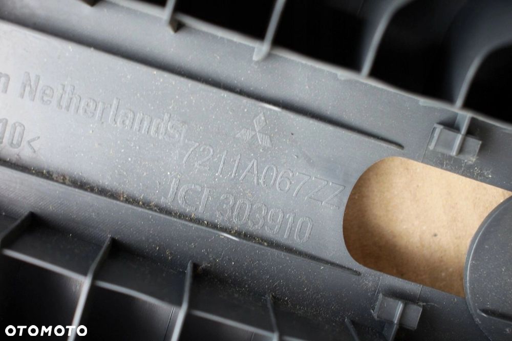 Osłona słupka B MITSUBISHI COLT Z30 VI 5D prawa lewa komplet górne - 4