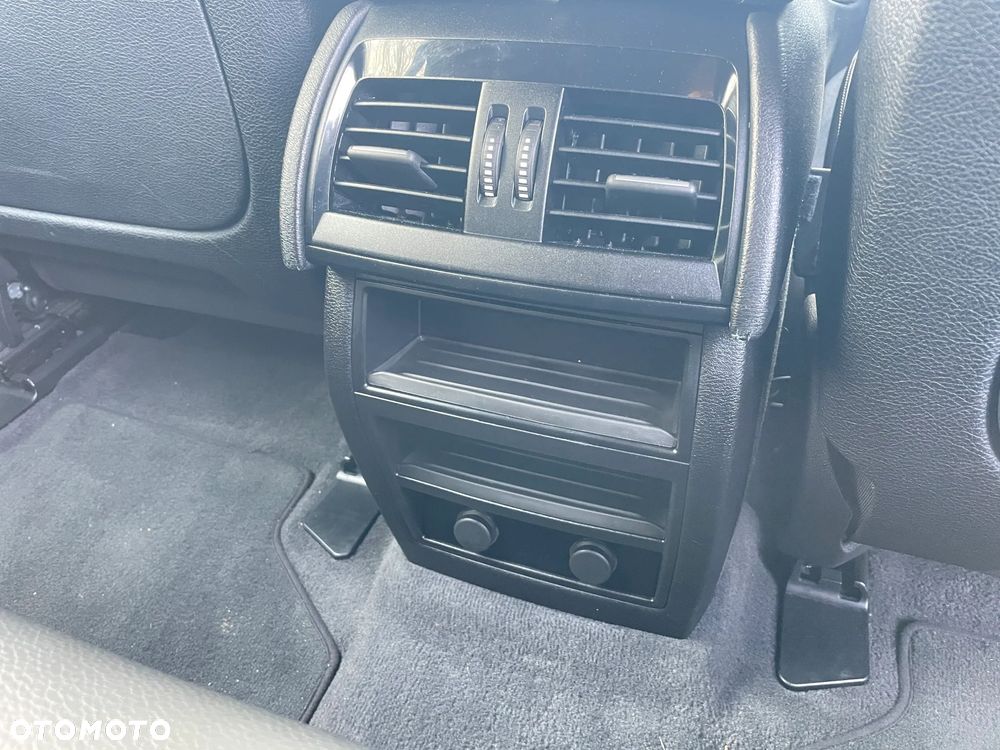 BMW X6 xDrive30d - 33