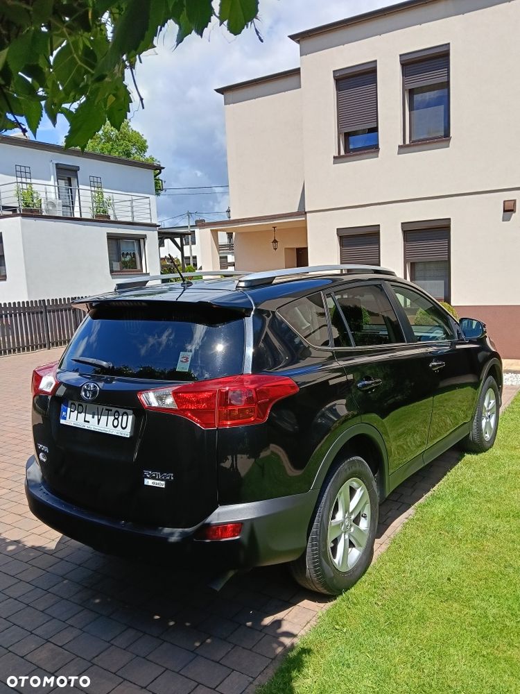 Toyota RAV4 - 5