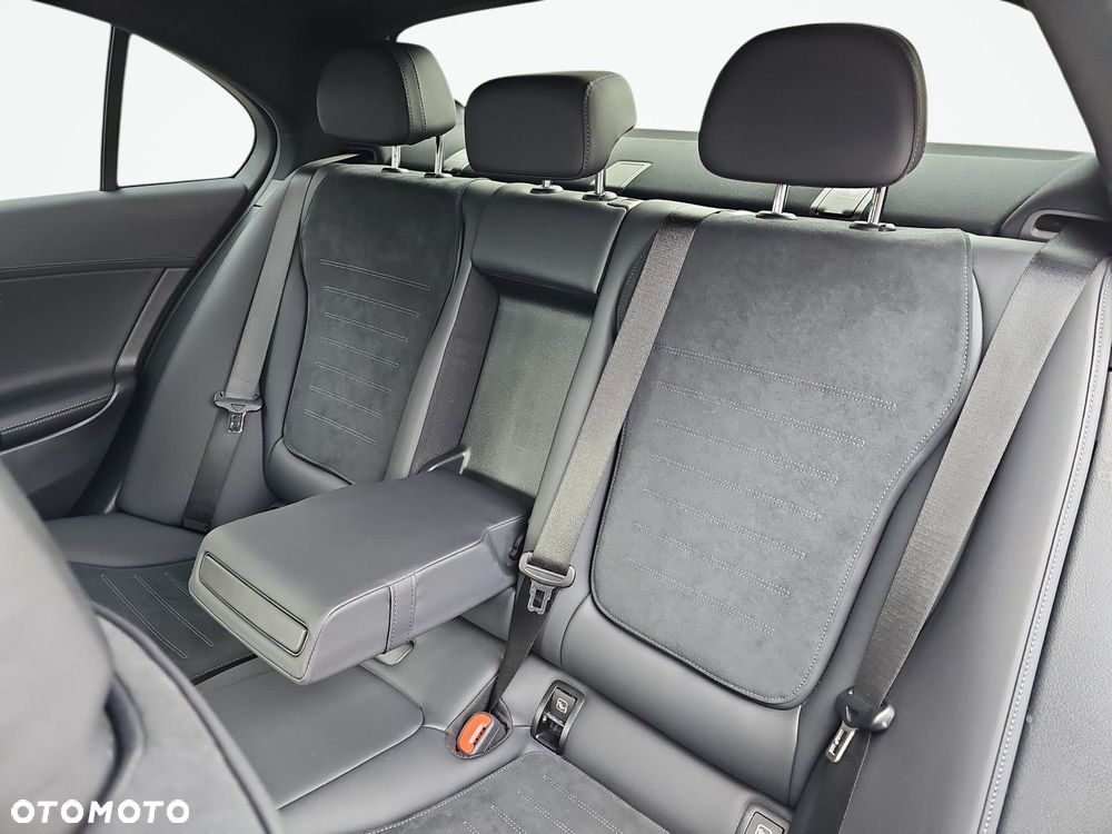 Mercedes-Benz Klasa C - 13