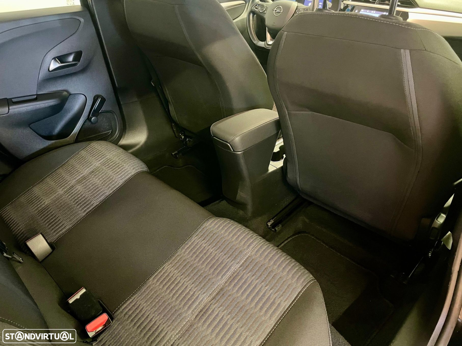 Opel Corsa-e Business Edition - 31