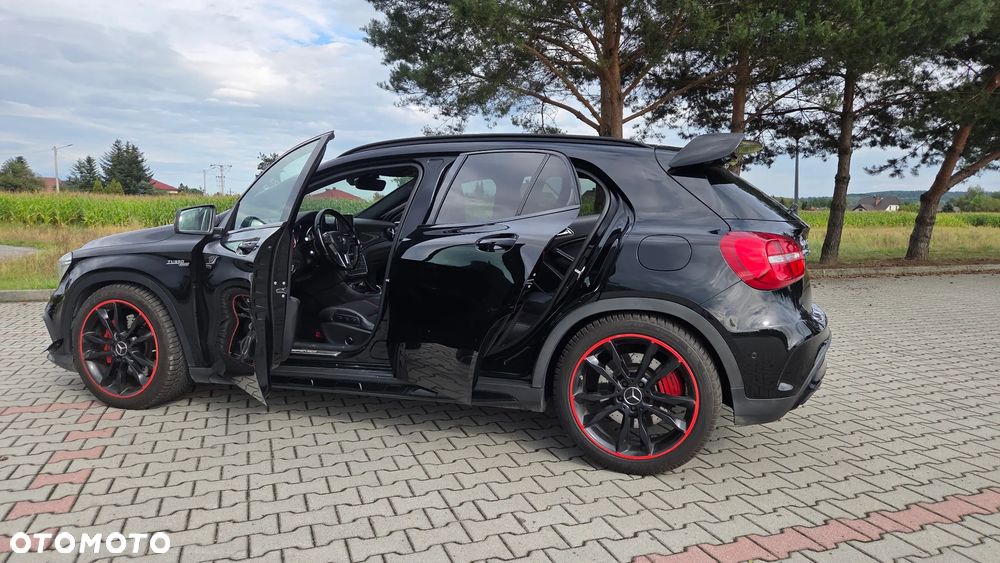 Mercedes-Benz GLA 45 AMG 4-Matic - 22