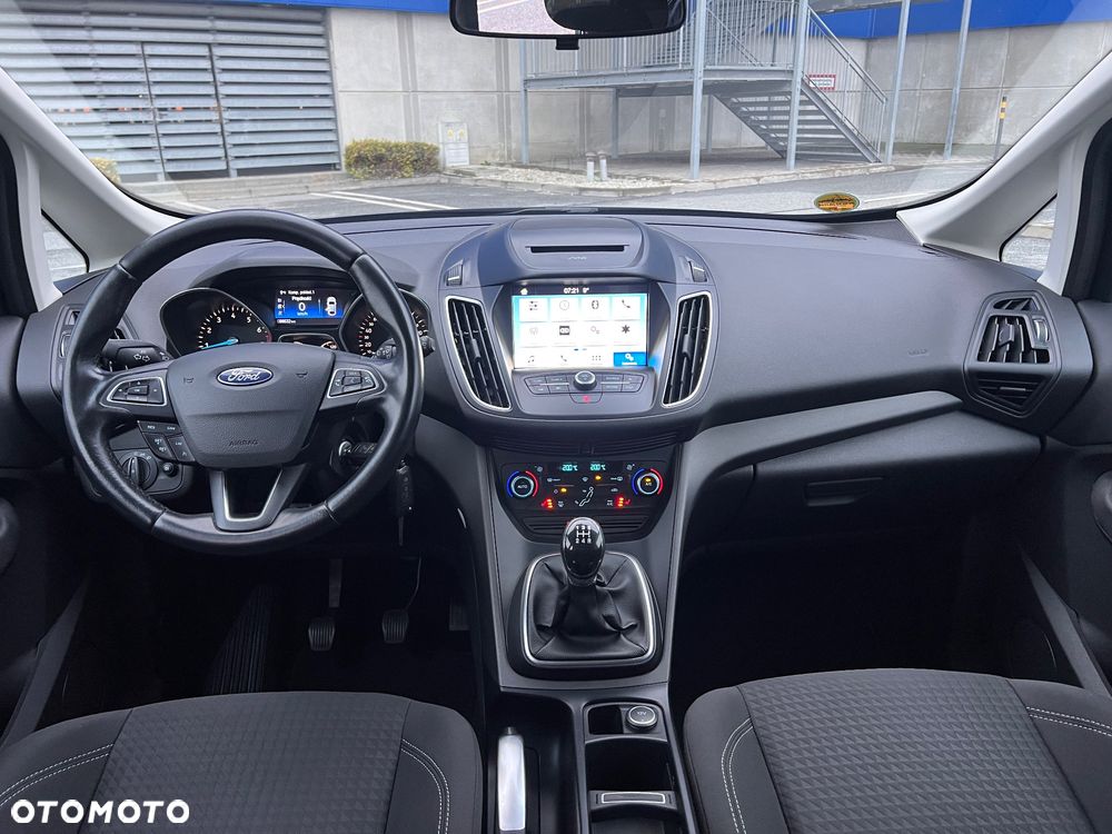 Ford C-MAX - 11