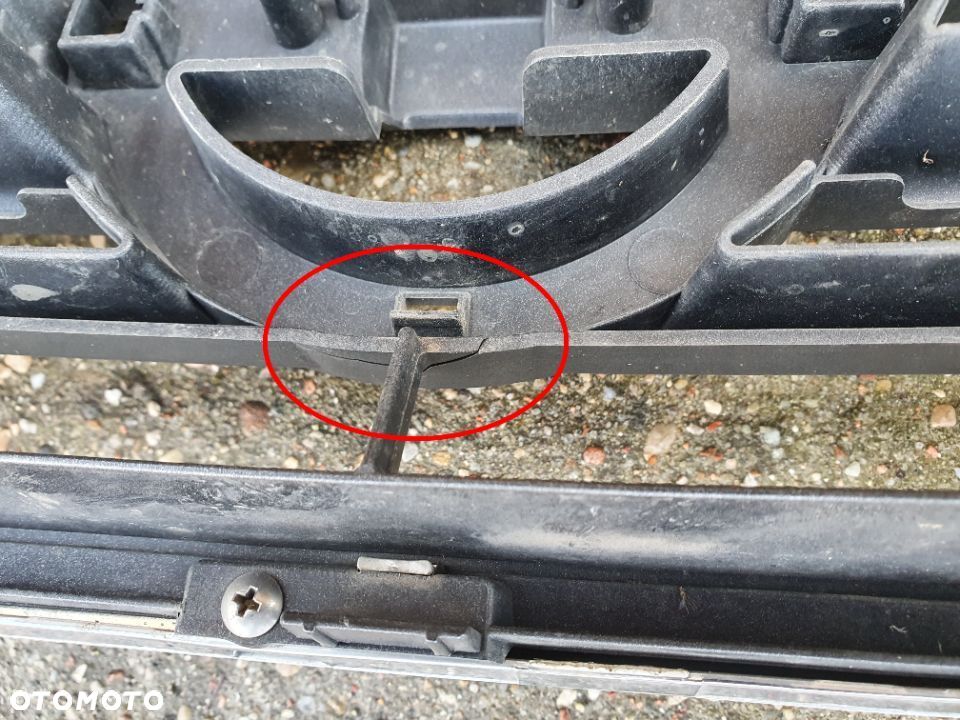 Nissan Navara NP300 III 15- grill atrapa D23 - 3