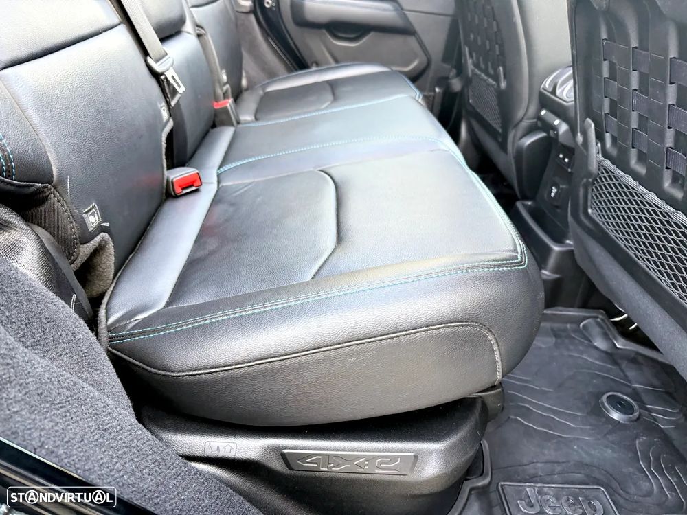 Jeep Wrangler Unlimited 2.0 4xe Plug-In Hybrid Hardtop Rubicon - 37