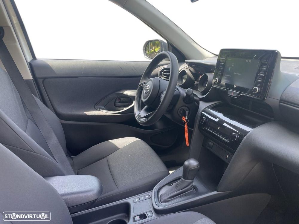 Toyota Yaris Cross 1.5 HDF Comfort - 7