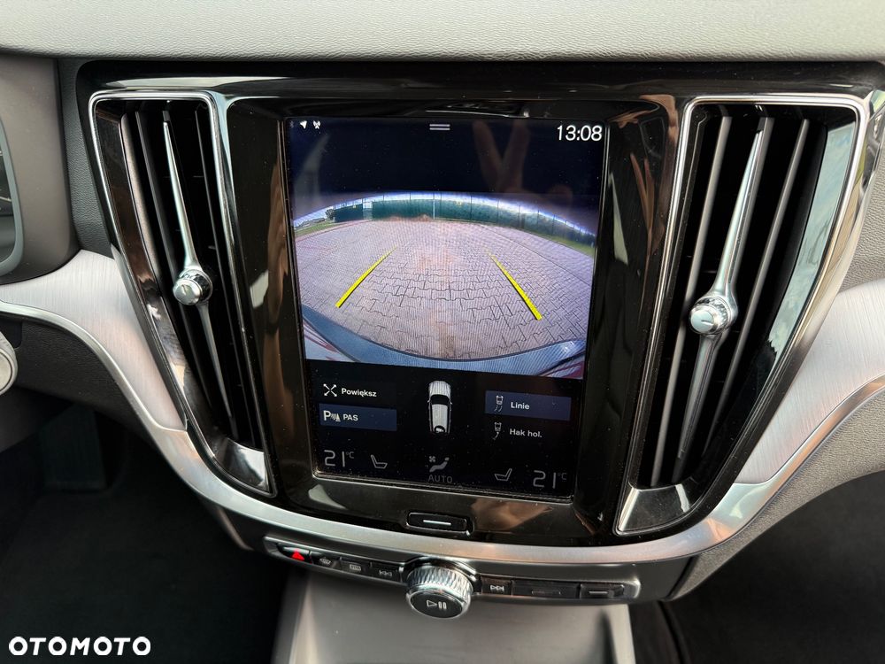 Volvo V60 D3 Momentum Pro - 12