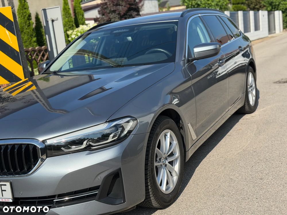BMW Seria 5 520d mHEV - 39