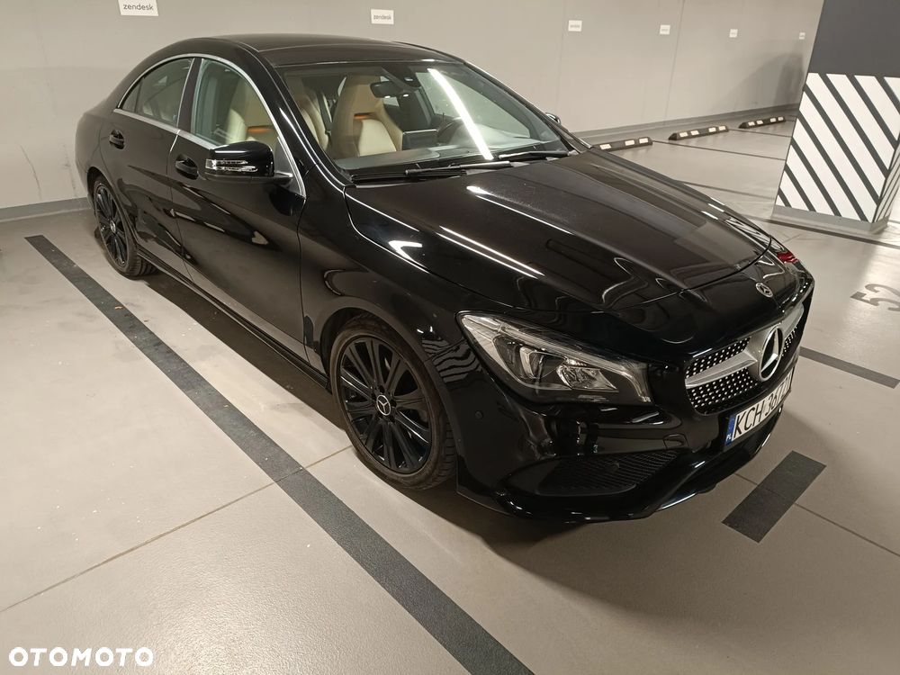 Mercedes-Benz CLA 250 4Matic 7G-DCT - 28