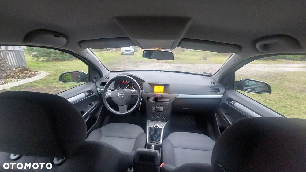 Opel Astra 1.6 Enjoy - 15