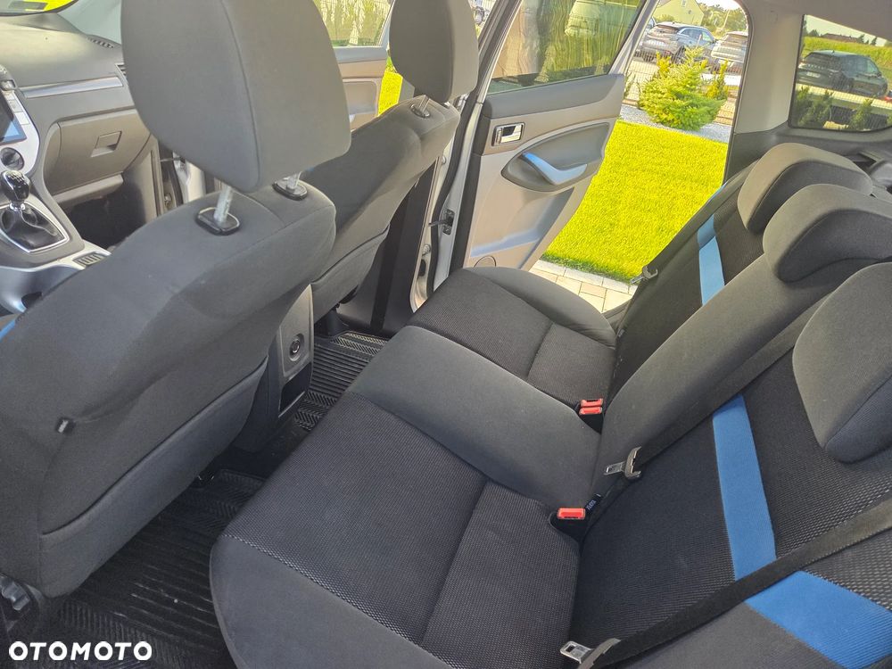 Ford Kuga 2.0 TDCi Trend - 11