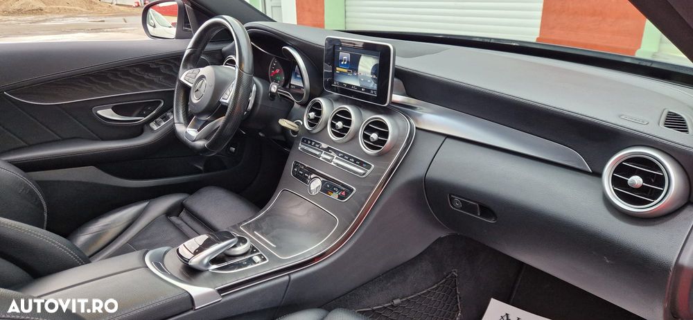 Mercedes-Benz C - 21