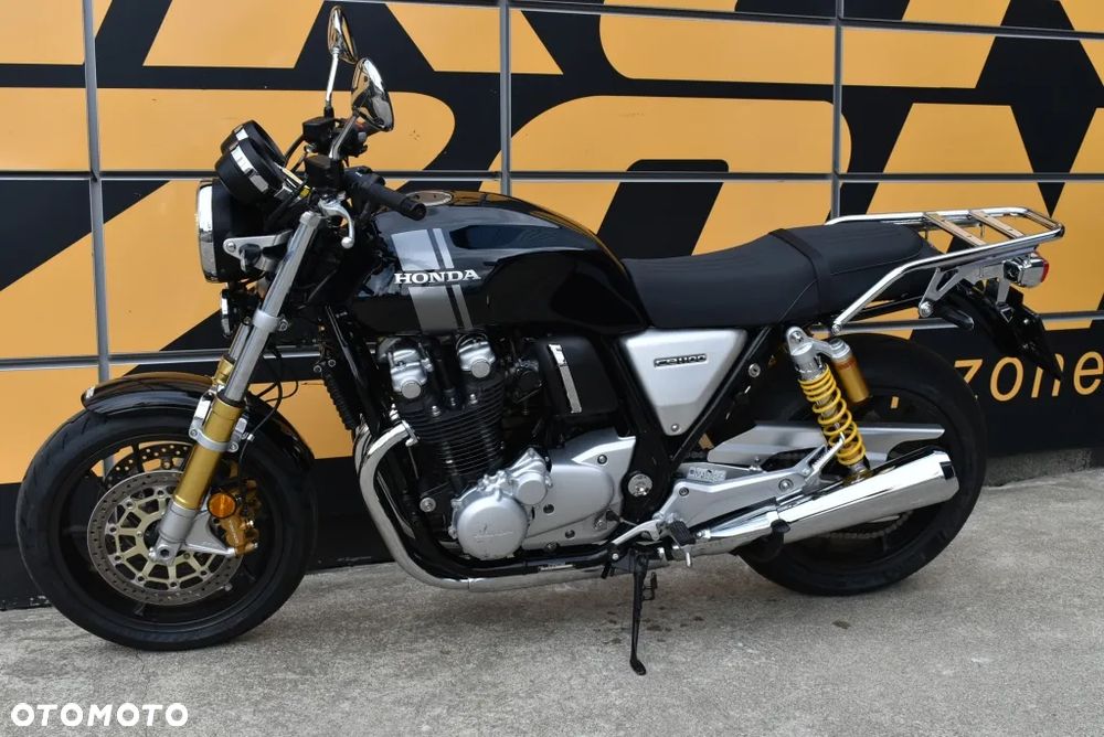 Honda CB - 8