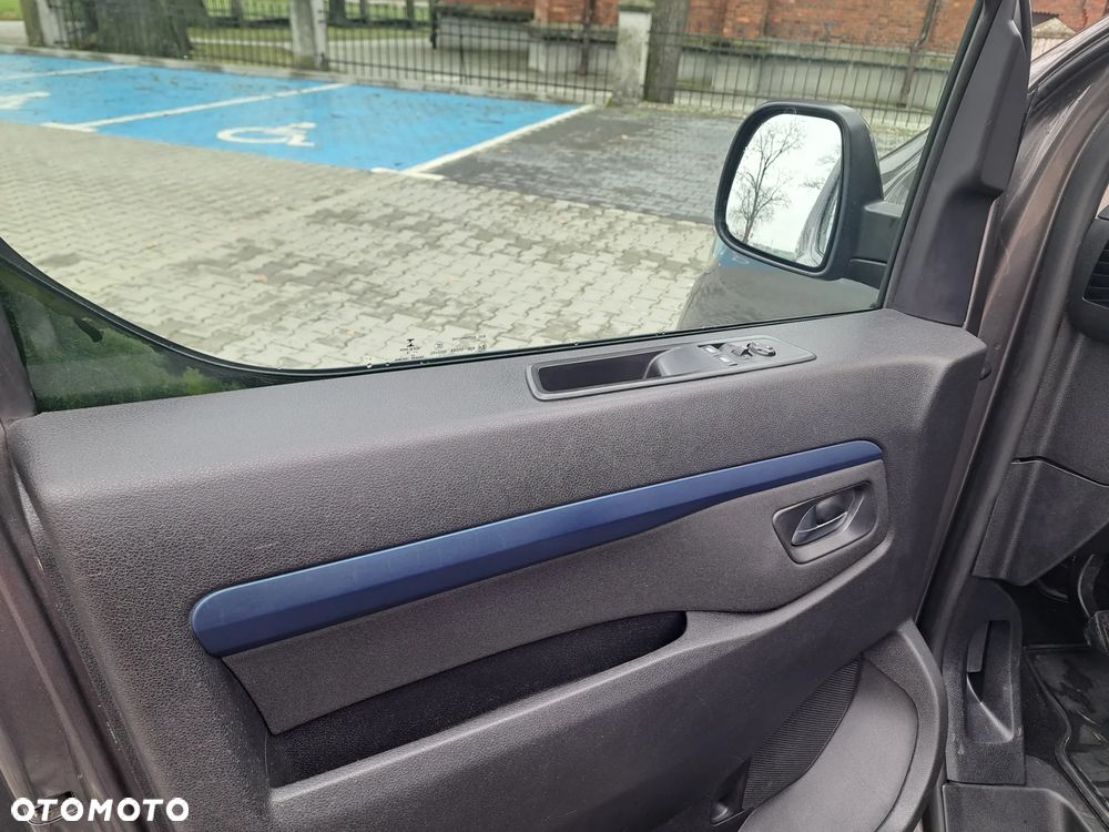 Peugeot Traveller 2.0 BlueHDi Long Business Vip - 20