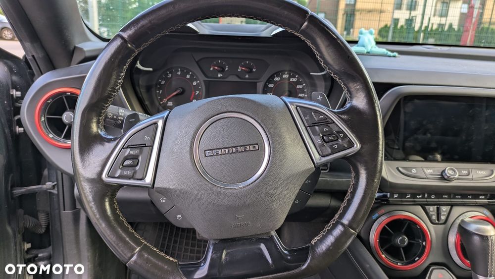 Chevrolet Camaro 3.6 V6 Coupe 2LT - 24