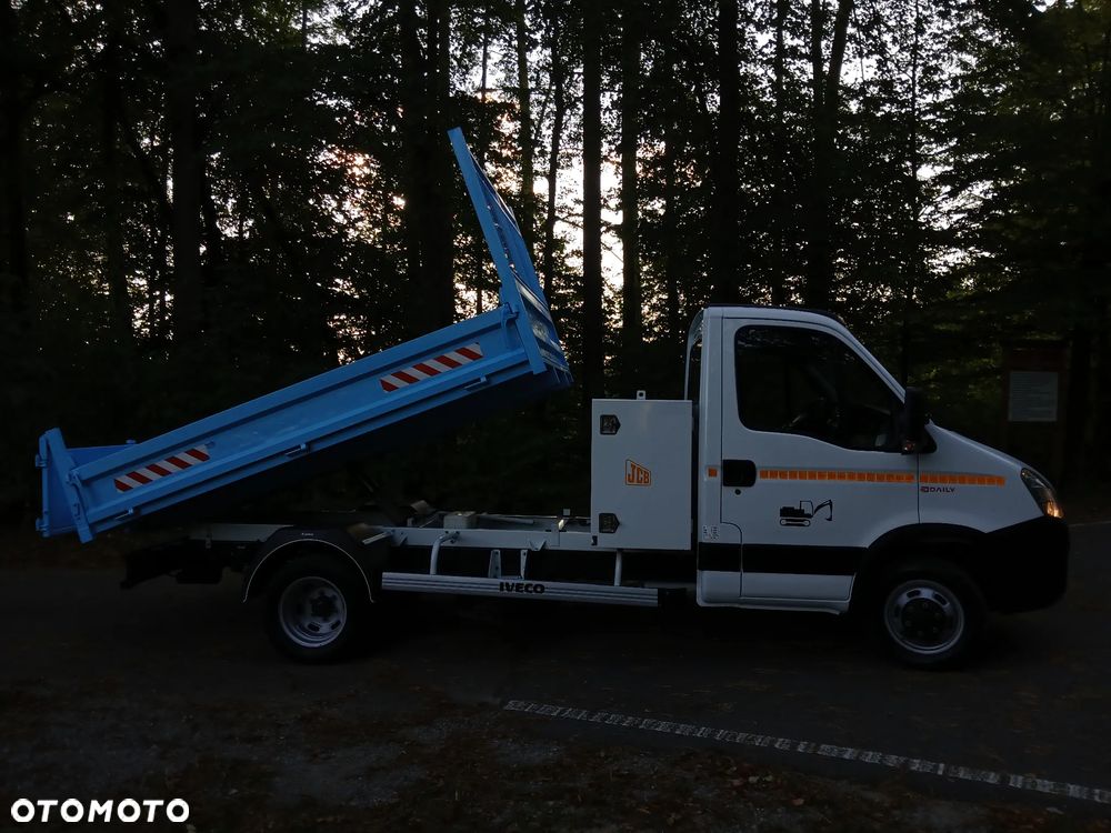 Iveco Daily 35C13 - 23
