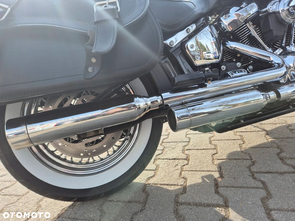 Harley-Davidson Softail Deluxe - 27