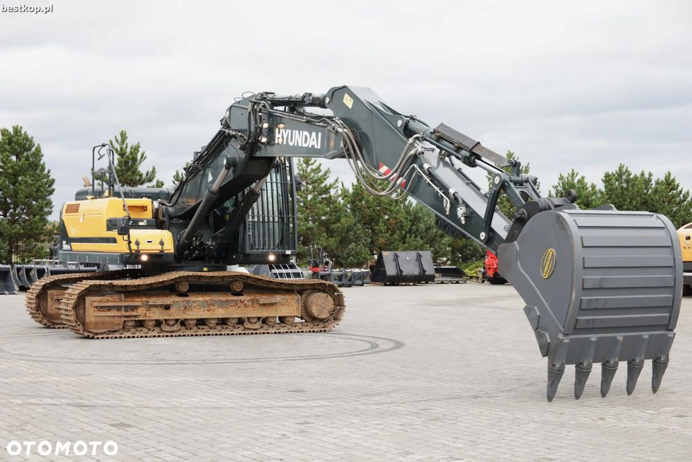 Hyundai HX300AL - 33