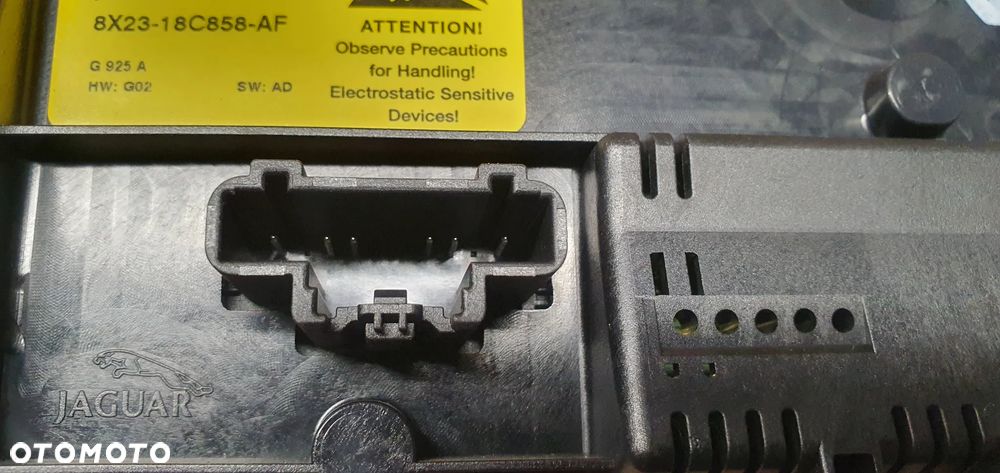Panel nawiewu powietrza klimatyzacji radia Jaguar XF X250 8X23-18C858-AF - 7