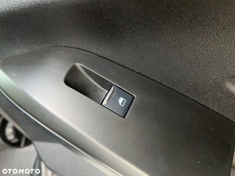 Ford Focus - 18