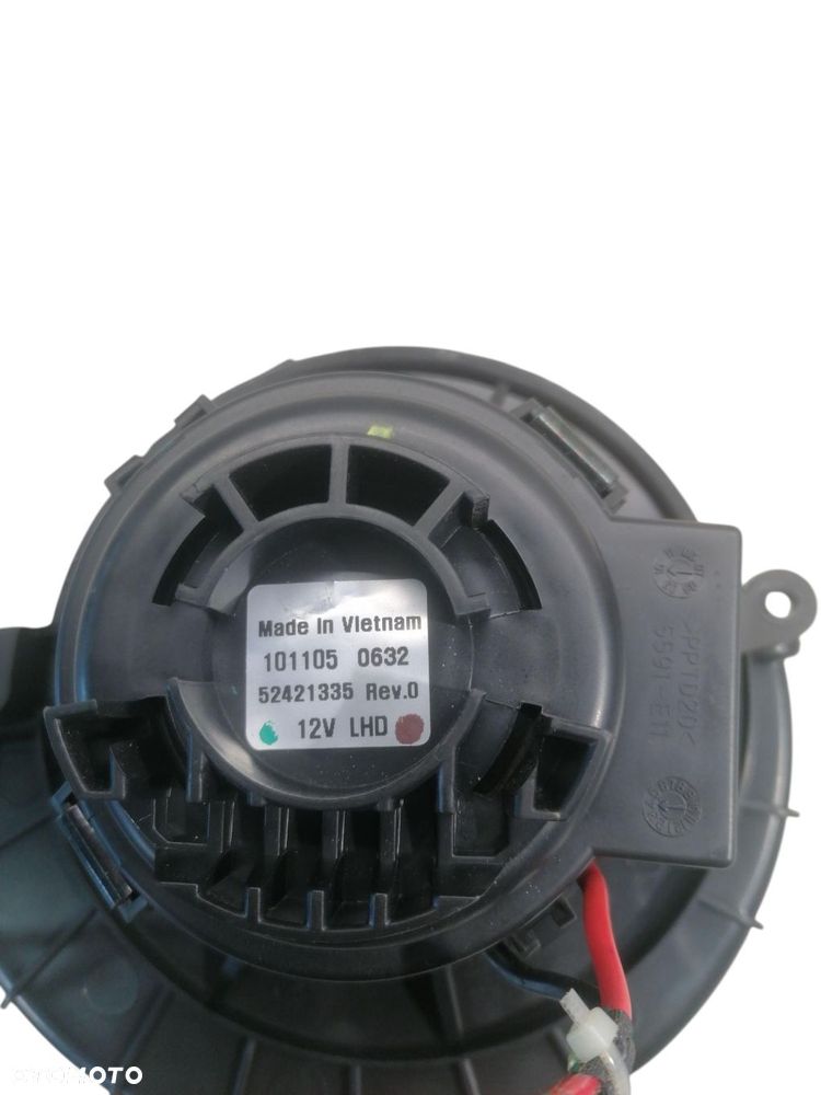 WENTYLATOR DMUCHAWA OPEL ASTRA III H 52421335 - 4