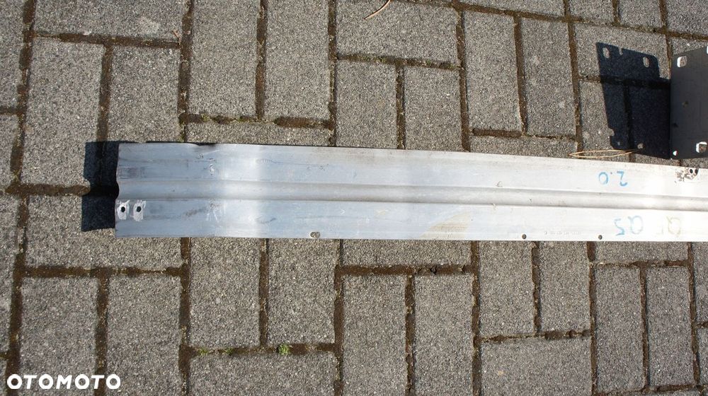 PAS PRZEDNI WZMOCNIENIE BELKA AUDI Q5 8R0 - 12