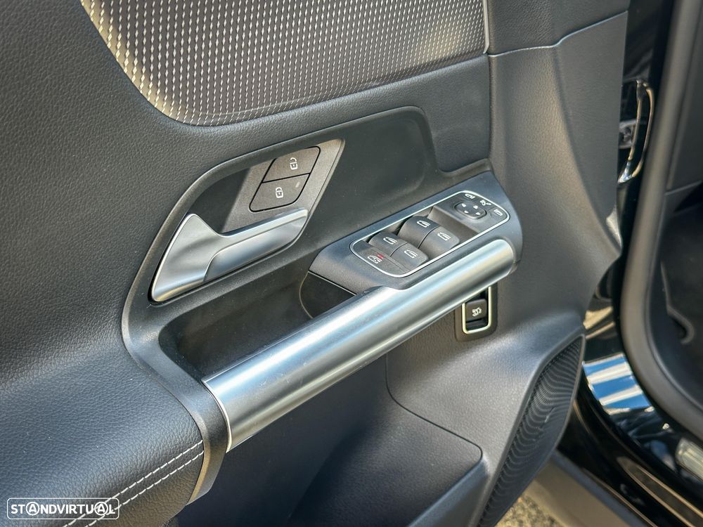 Mercedes-Benz EQA 250 - 21