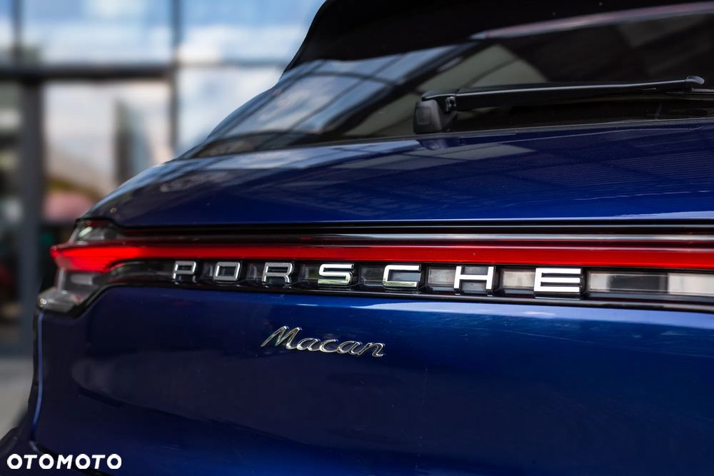 Porsche Macan T - 11