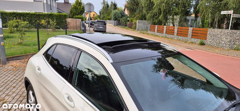 Mercedes-Benz GLA 200 (CDI) d Urban - 13