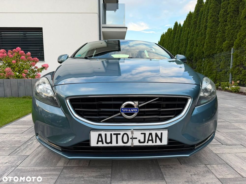 Volvo V40 D2 Summum - 2