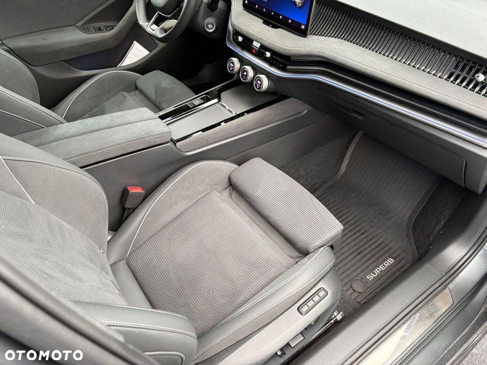 Skoda Superb - 16