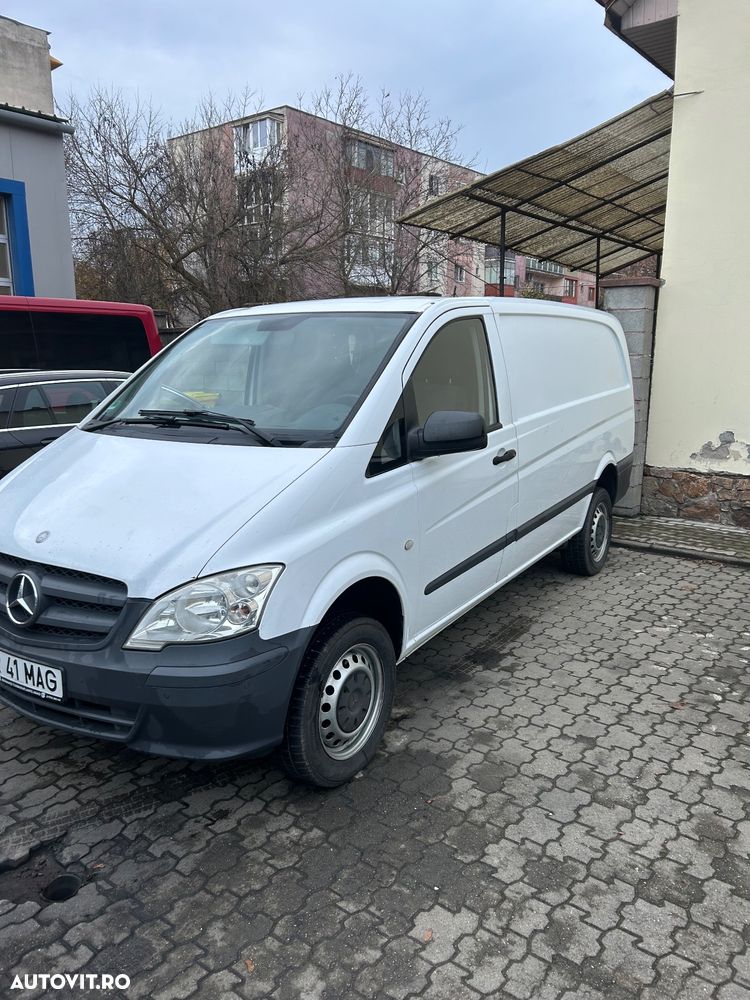 Mercedes-Benz Vito 116 CDI 4MATIC Kompakt Aut. SHUTTLE - 2