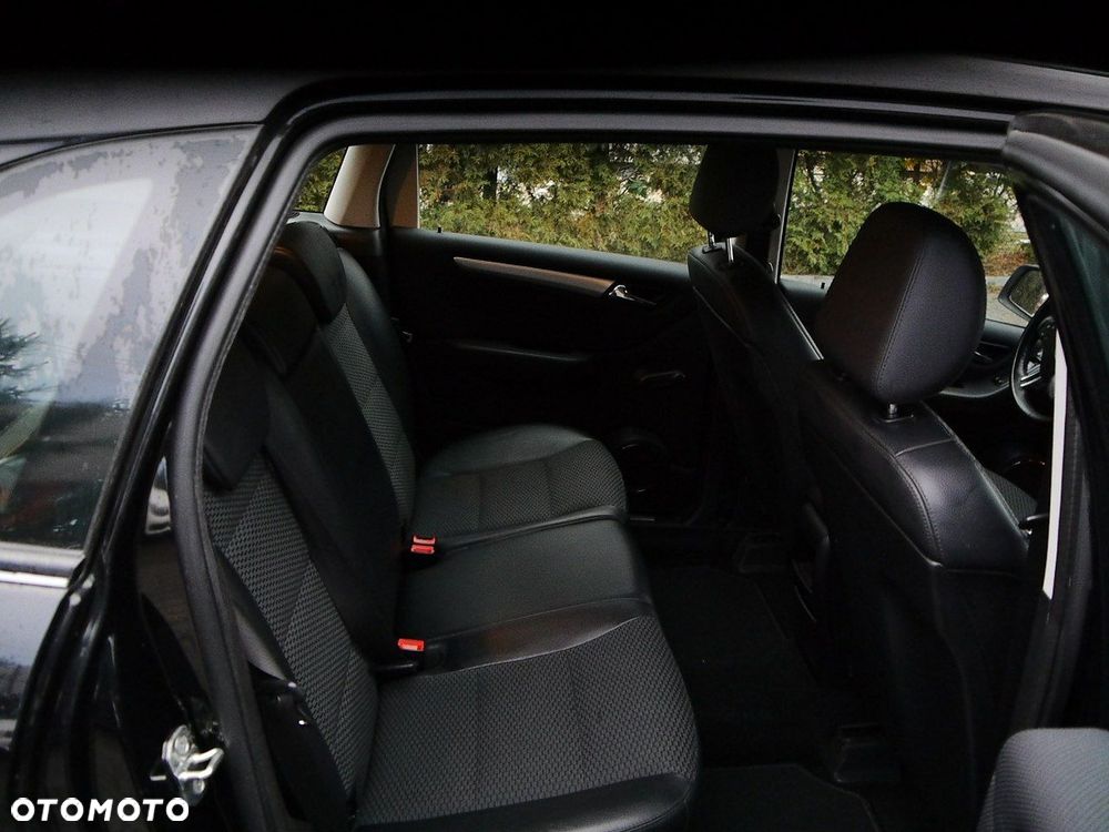 Mercedes-Benz Klasa B - 28