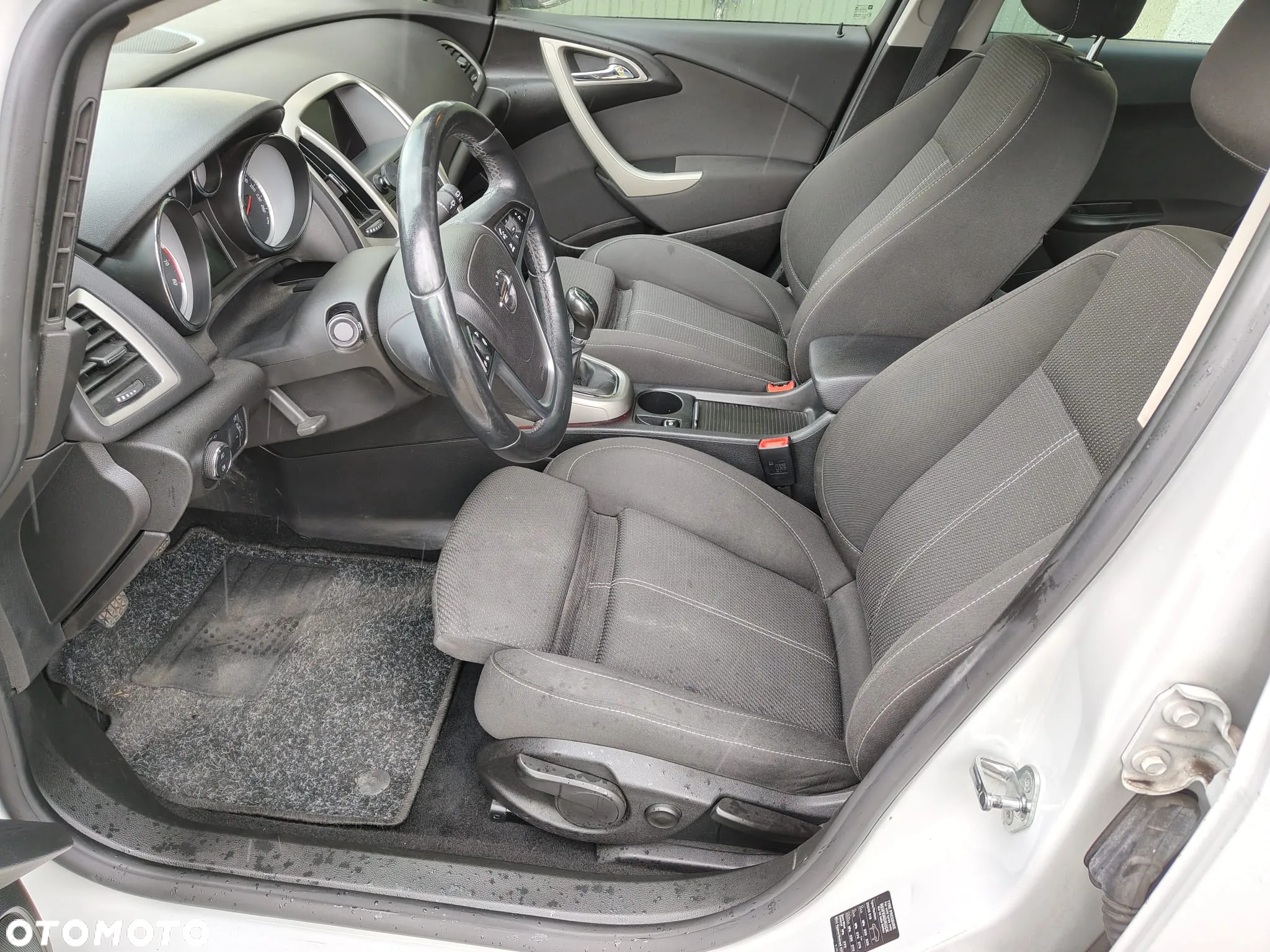 Opel Astra IV 1.4 T Active - 8