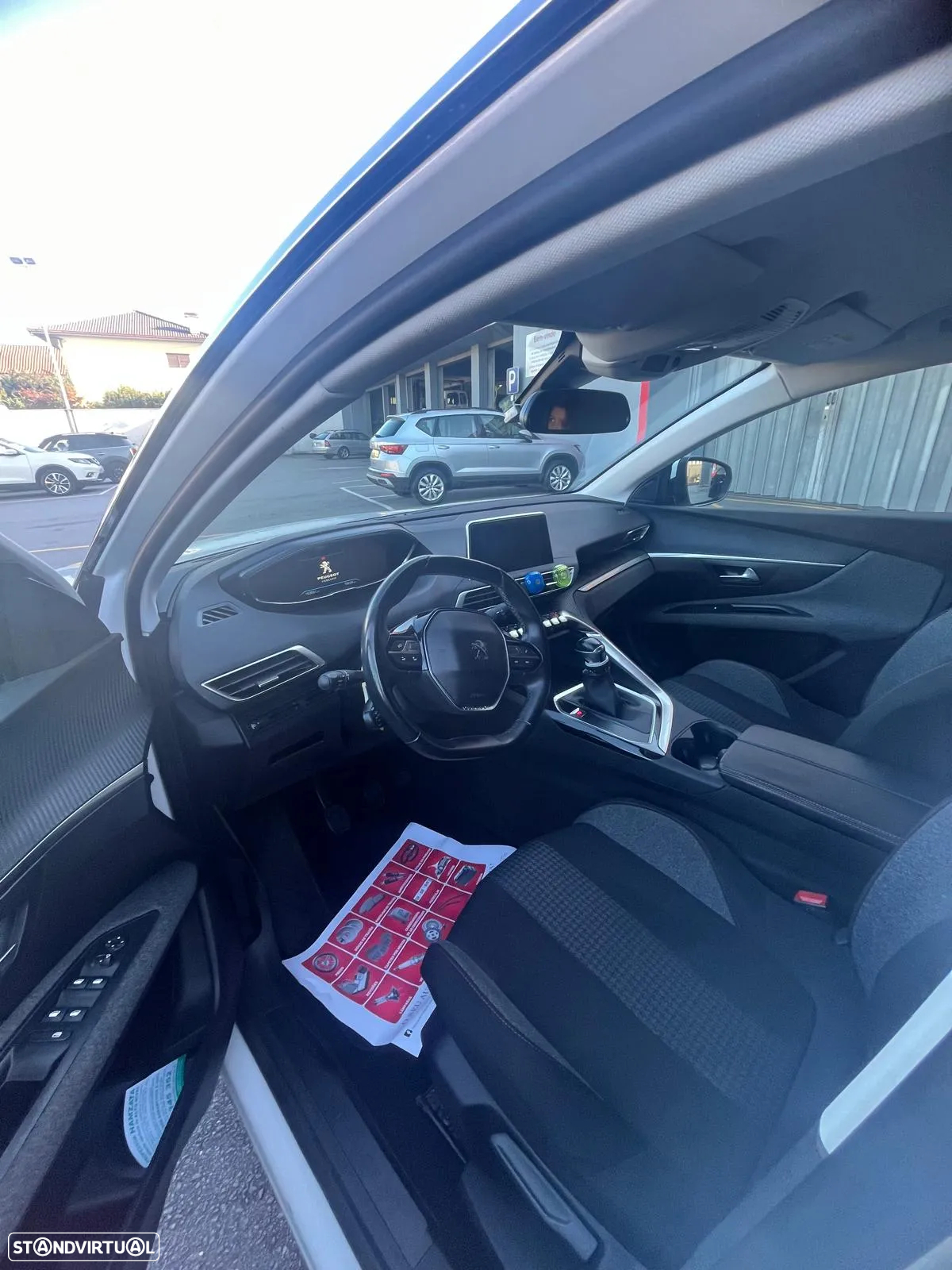 Peugeot 3008 - 5