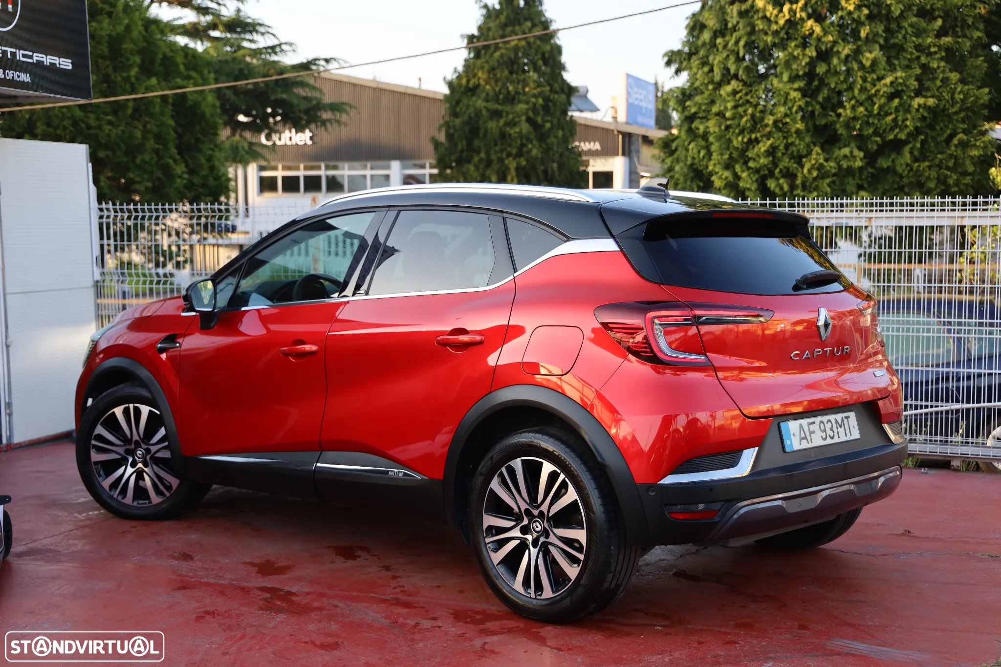 Renault Captur 1.6 E-Tech Plug-In Initiale Paris - 38