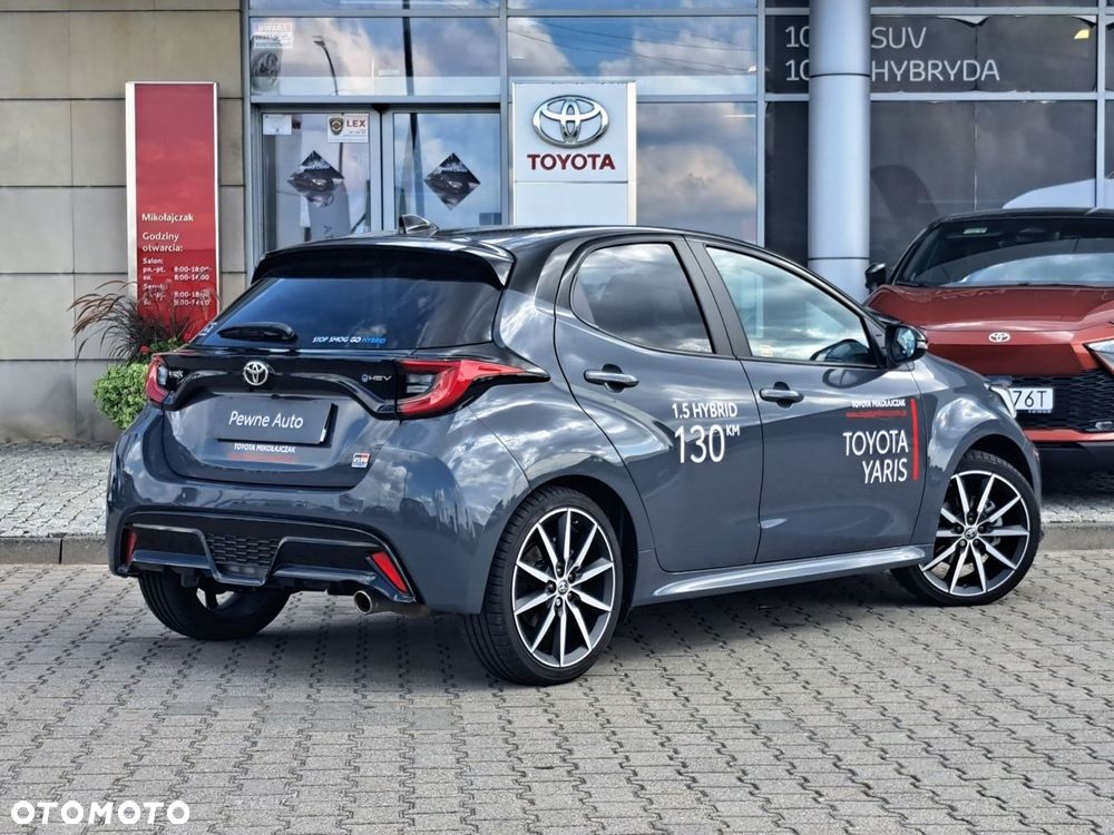 Toyota Yaris - 4