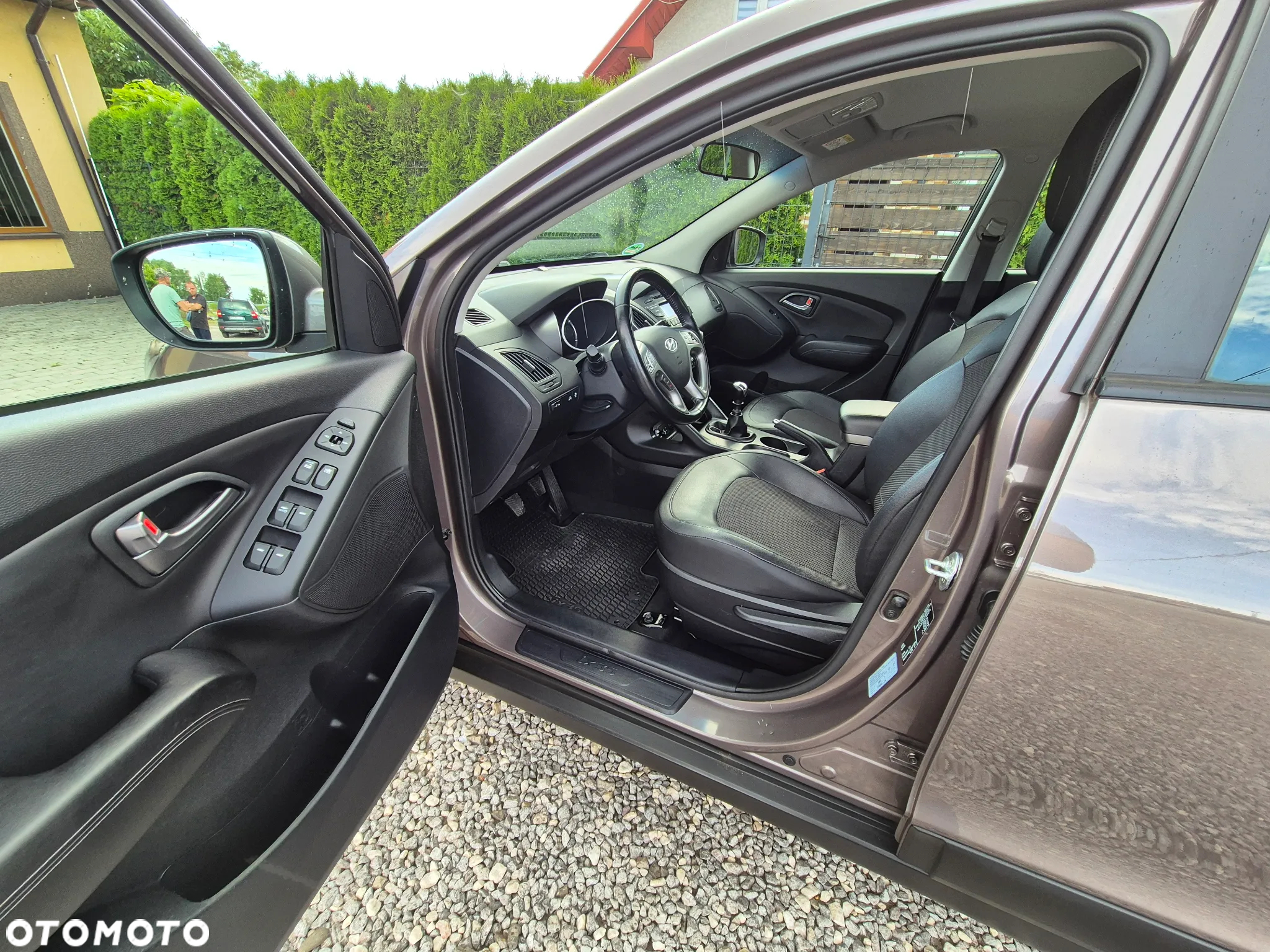 Hyundai ix35 1.6 2WD Fifa World Cup Edition - 3