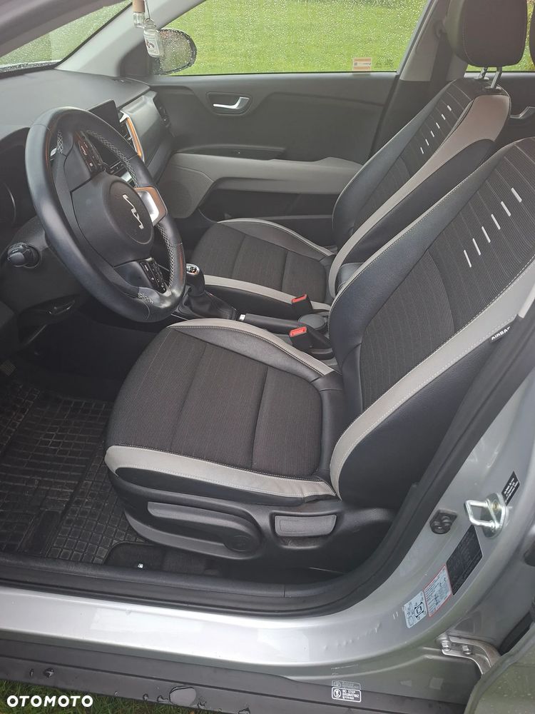 Kia Stonic - 7